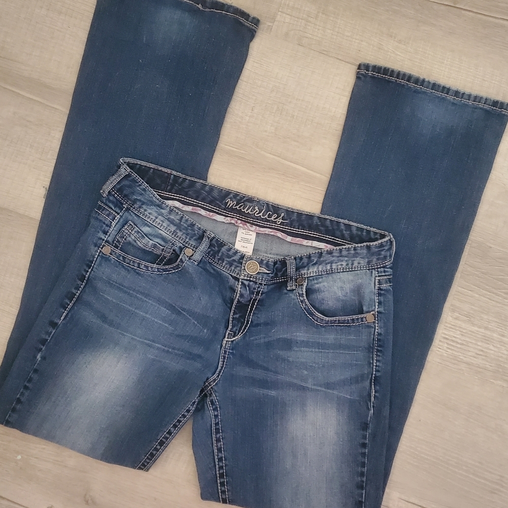 Maurices straight leg Jeans size 7/8